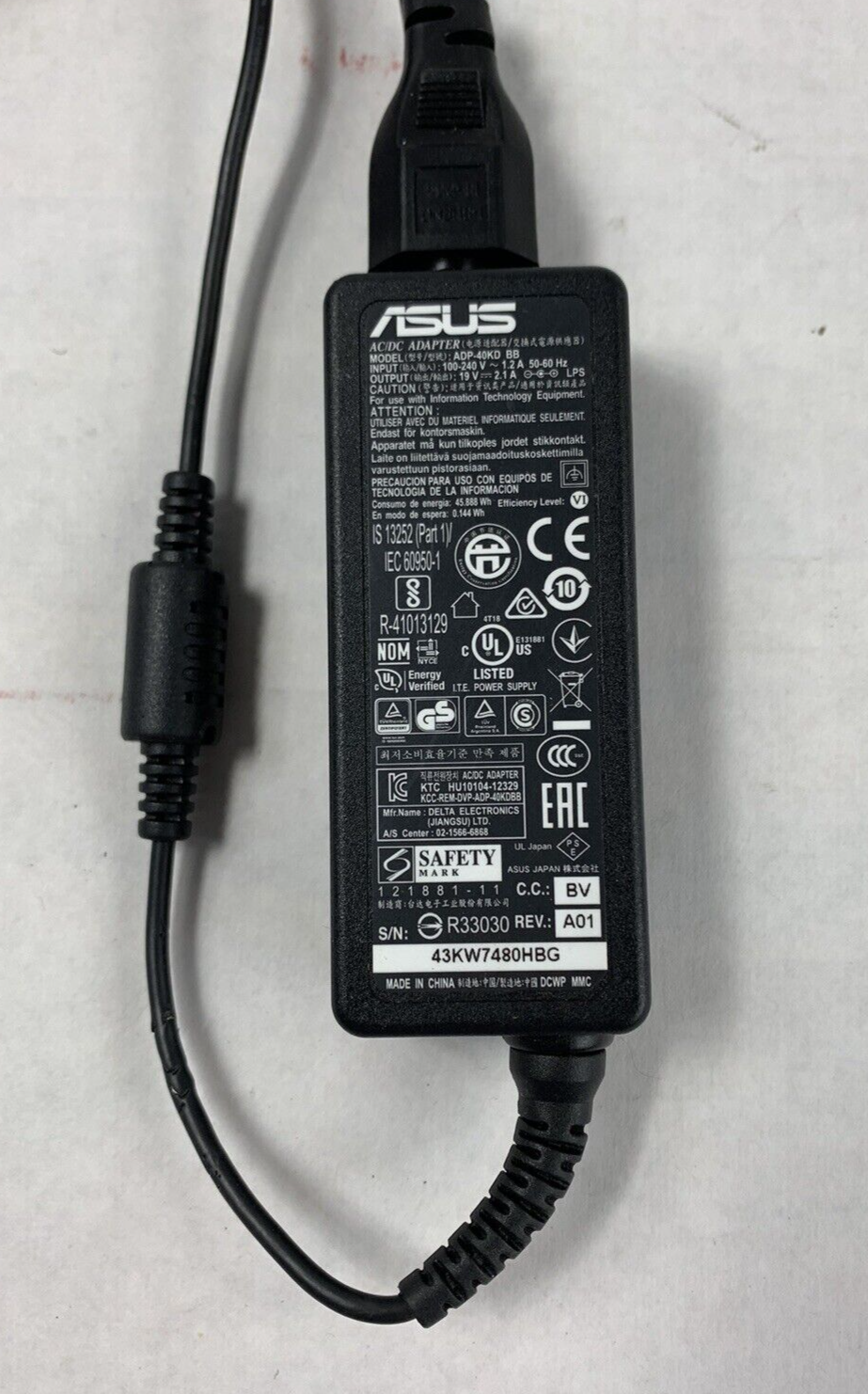 Lot of 100 Asus ADP-40KD BB AC Adapter  40W 19V 2.1A Tip 4.0mm