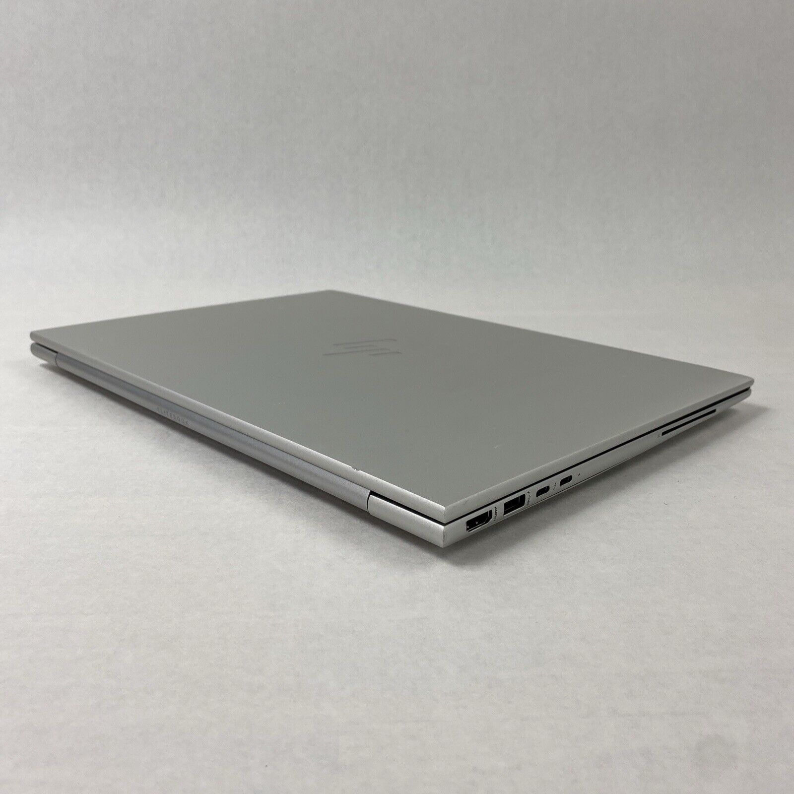 HP EliteBook 860 G9 Core i5-1245U 3.96GHz 16GB RAM 16.0" No SSD No OS No AC