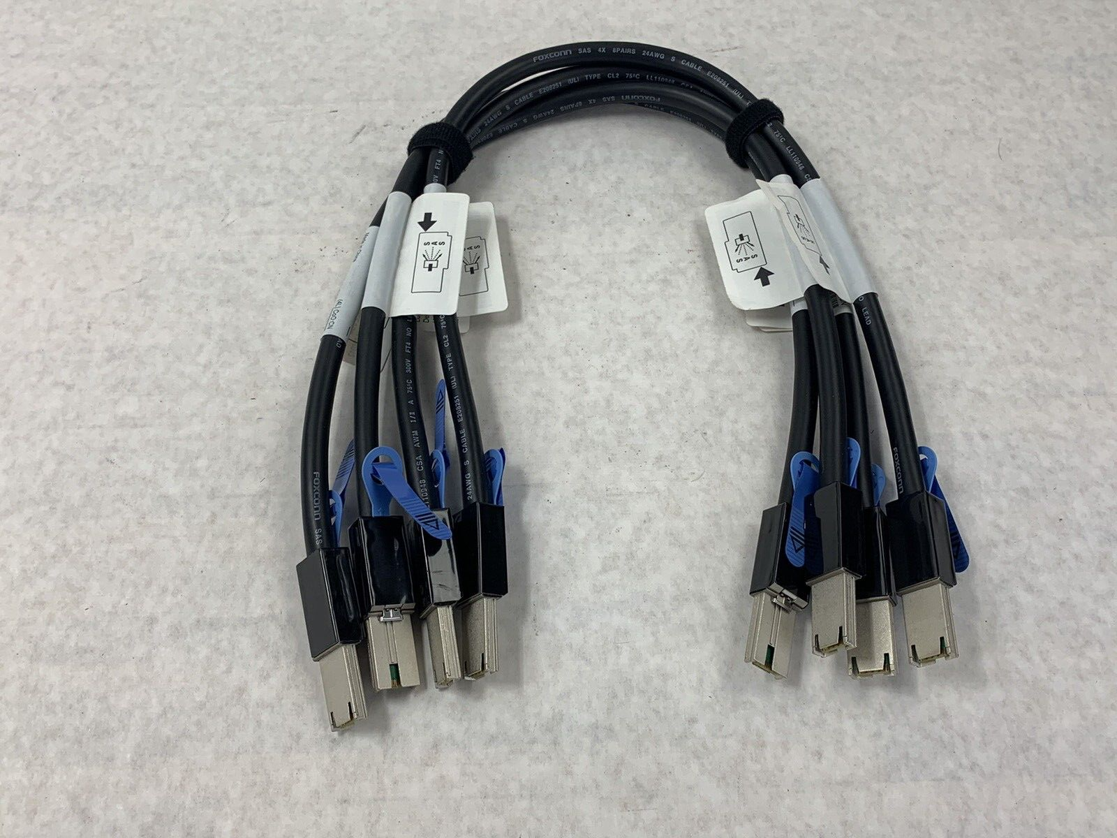 Lot of 4 IBM 44V5132 SAS 4x AT Cable 0.6M