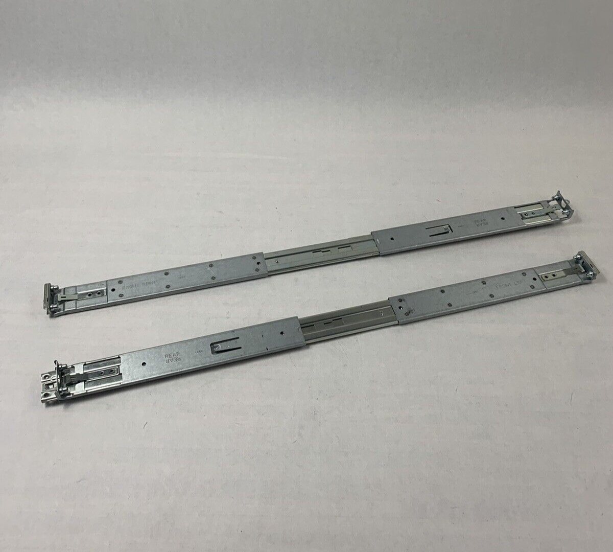 HP 679368-001 Right and Left Server Rail Kit