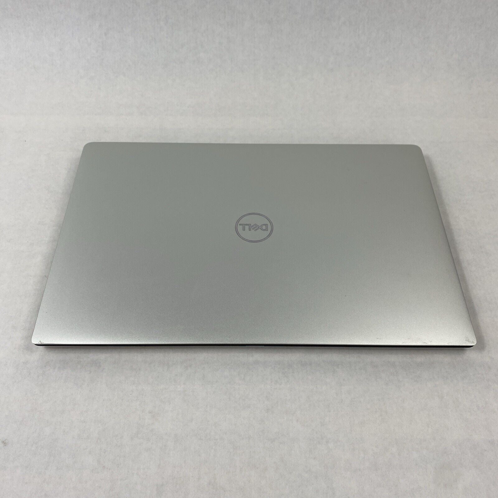 Dell XPS 13 9380 13.3" Touch i7-8565U 1.80GHz 16GB RAM No HDD No OS No AC