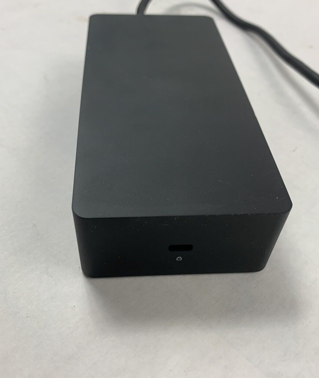 Microsoft Model 1661 Surface Docking Station