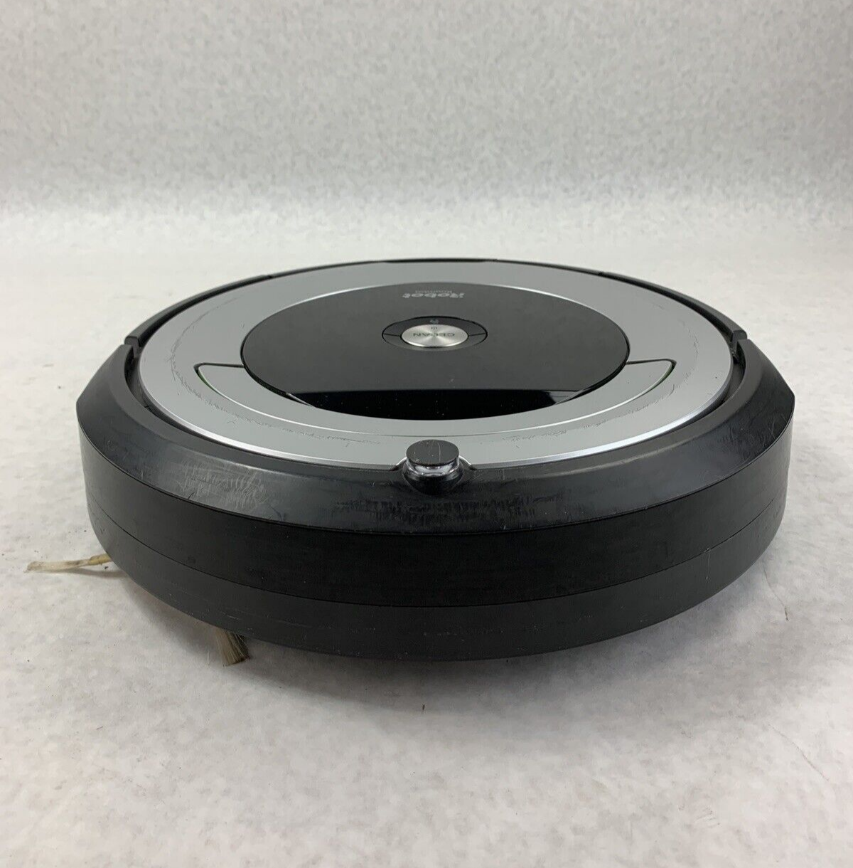 iRobot Roomba 690 Self-Charging Wi-Fi Smart Robot Vacuum Error 6 For Parts