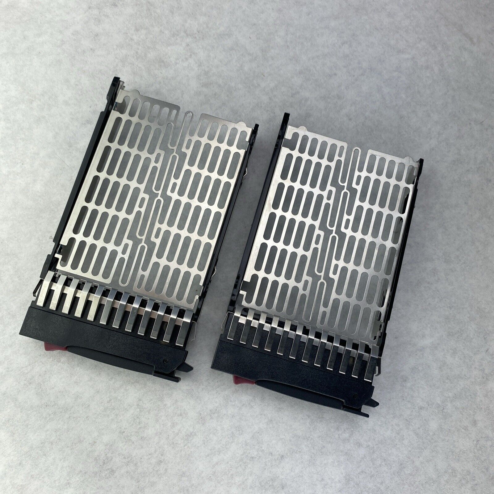 HP 2.5'' HDD Caddy 371593-001 371589 For G5 G6 G7 With Screws Lot Of 2