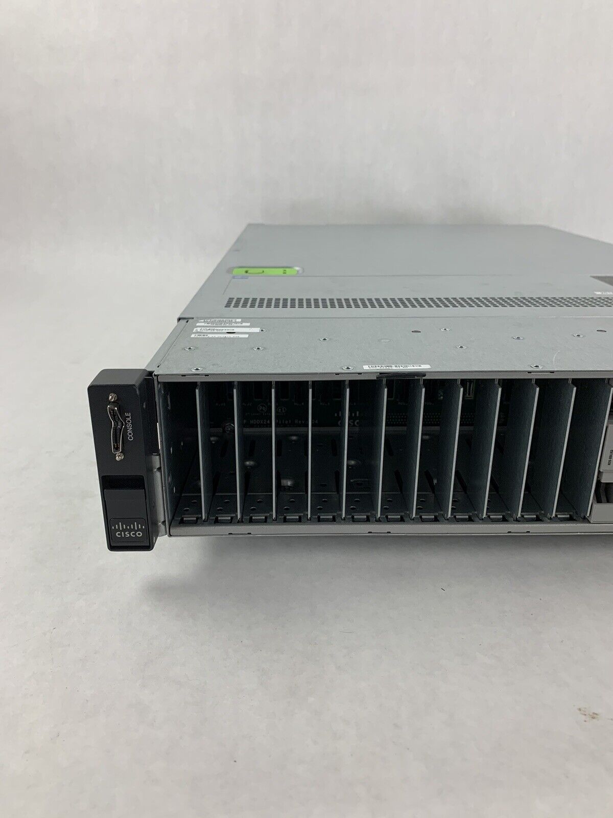 Cisco UCSC-C240-M3 2x Xeon E5-2640 2.25 GHz 64 GB RAM No OS No HDD