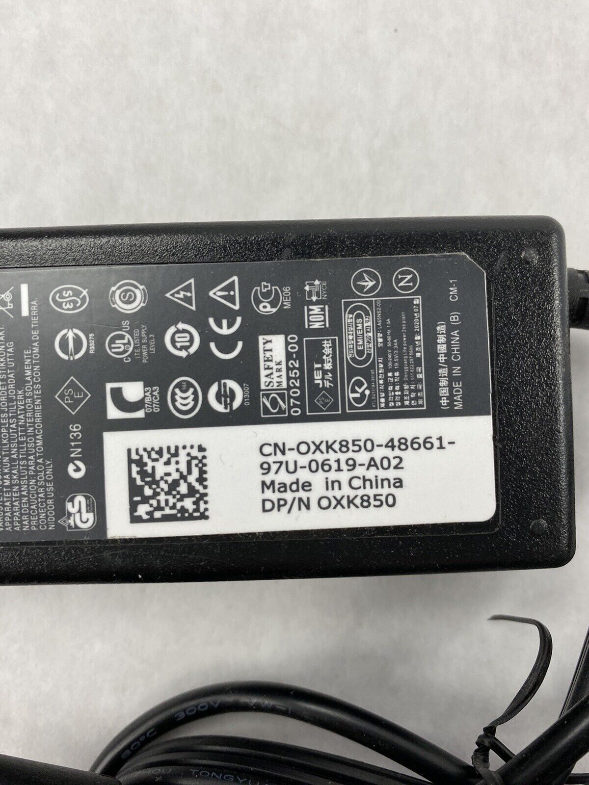 Dell DA65PM111 19.5V 3.34A Laptop AC Adapter