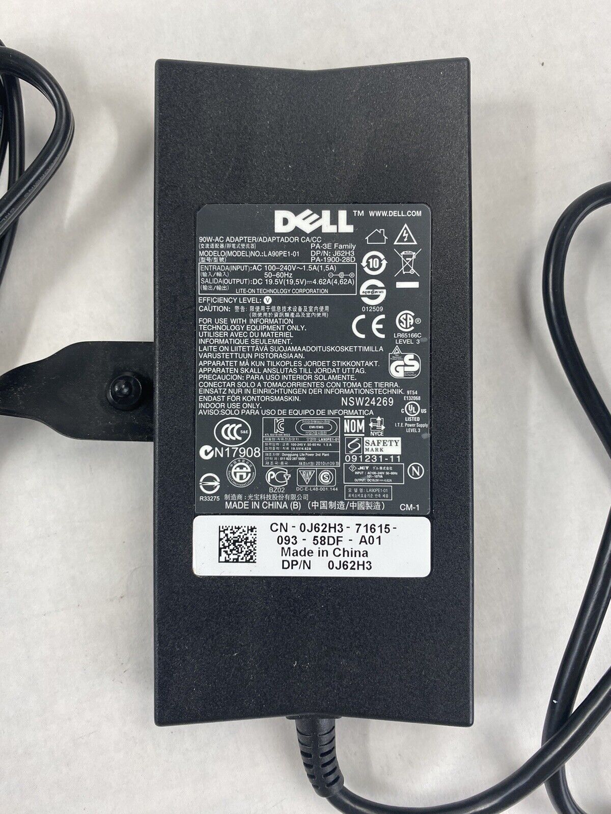 Mixed Lot of 9 Dell 90W 4.62A 19.5V AC Adapter FA90PE1-00 DA90PE1-00 LA90PE1-00