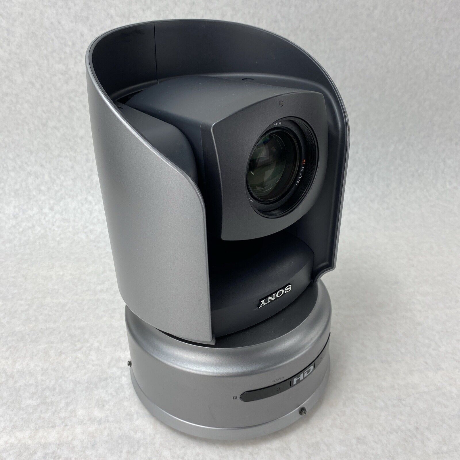 Sony BRC-H700 HD 3CCD High-Definition All-In-One Robotic Color Video Camera