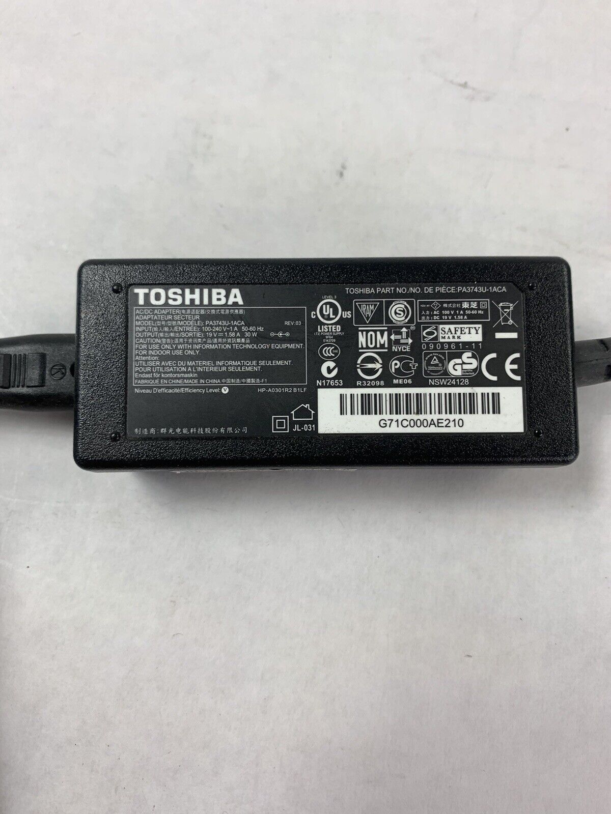 Lot of 24 Toshiba PA3743U-1ACA 30W 19V 1.58A AC Adapter