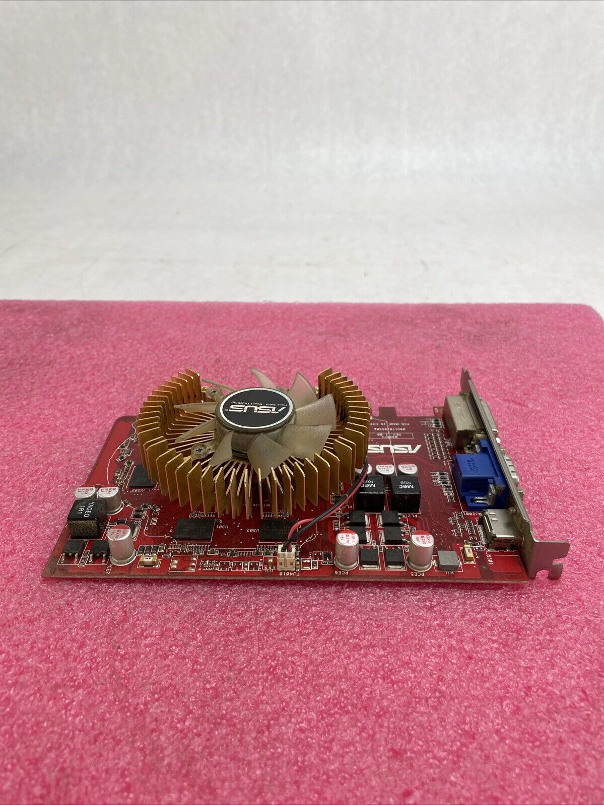 ASUS Radeon HD 4670 512MB GDDR3 PCIe Graphics Card