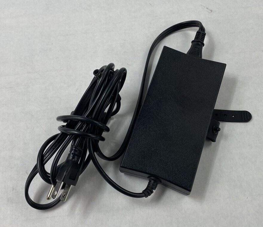 Lot of 2 Dell LA130PM190 130W 19.5V 6.7A AC Adapter Power Supply