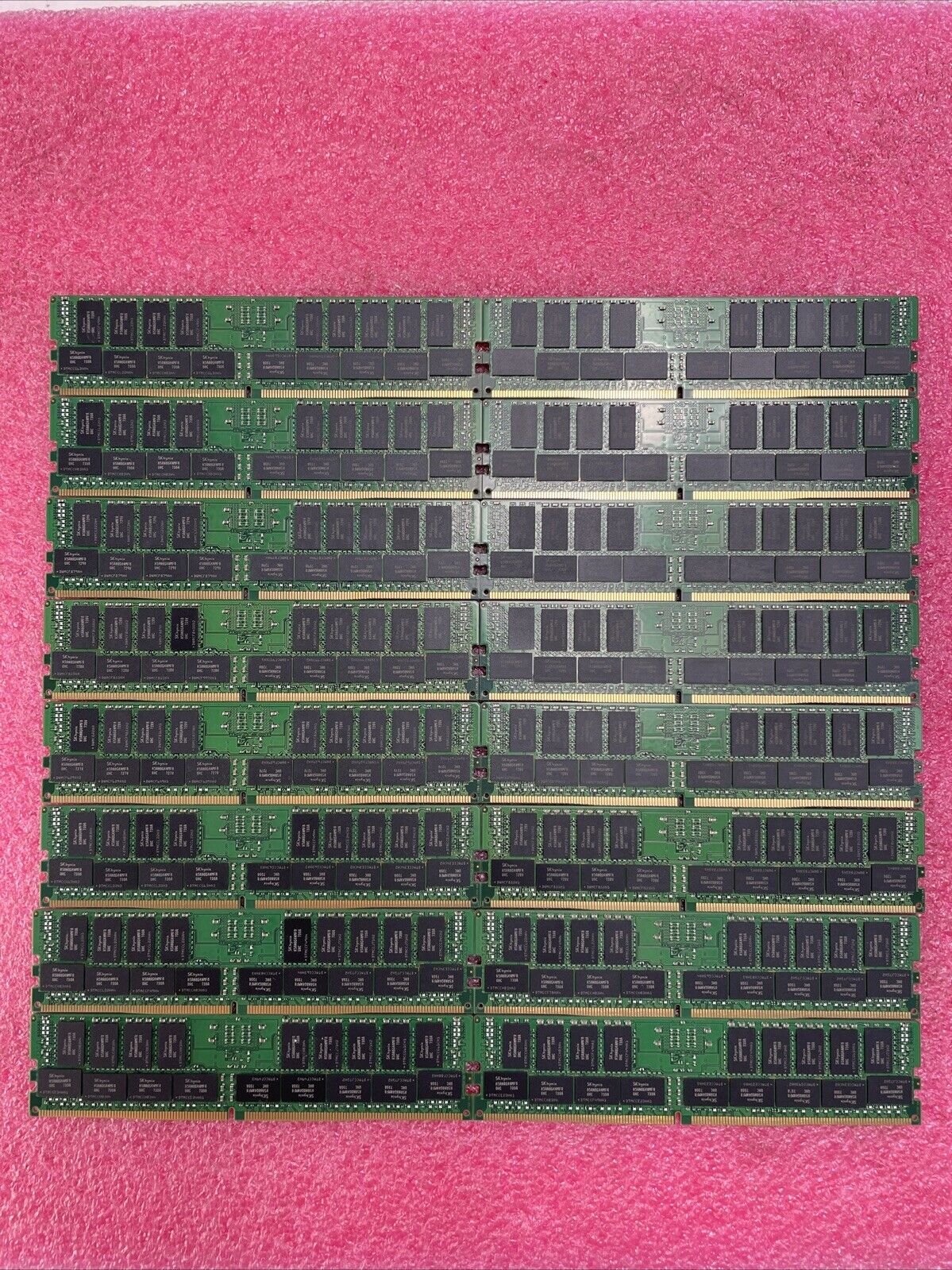 SK Hynix 32GB 2Rx4 PC4-2400T-RB1-11 HMA8GR7MFR4N Lot of 16