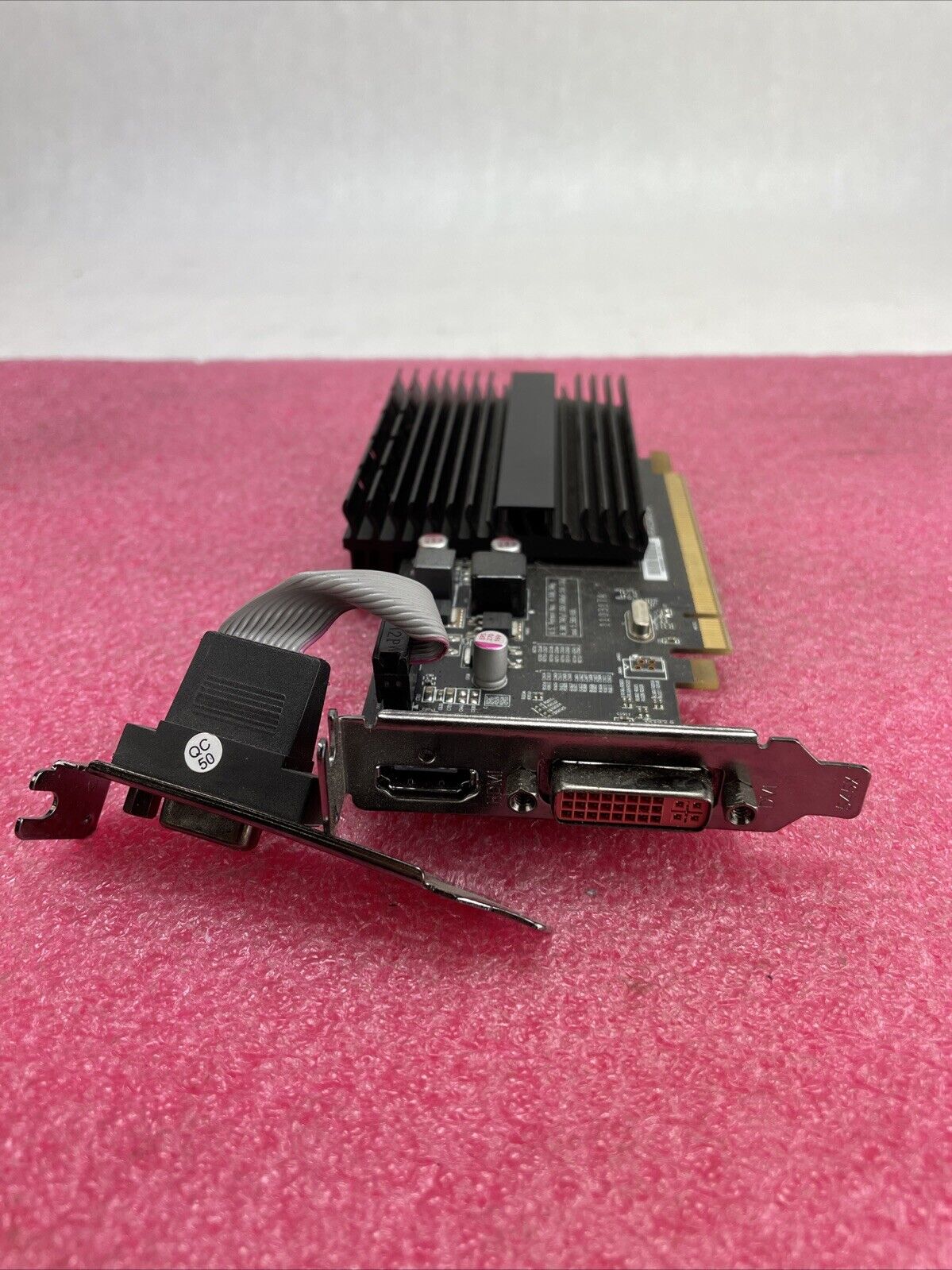 XFX ATI Radeon HD 5450 650M 1GB DGGR3 HDMI DVI PCIe Graphics Card