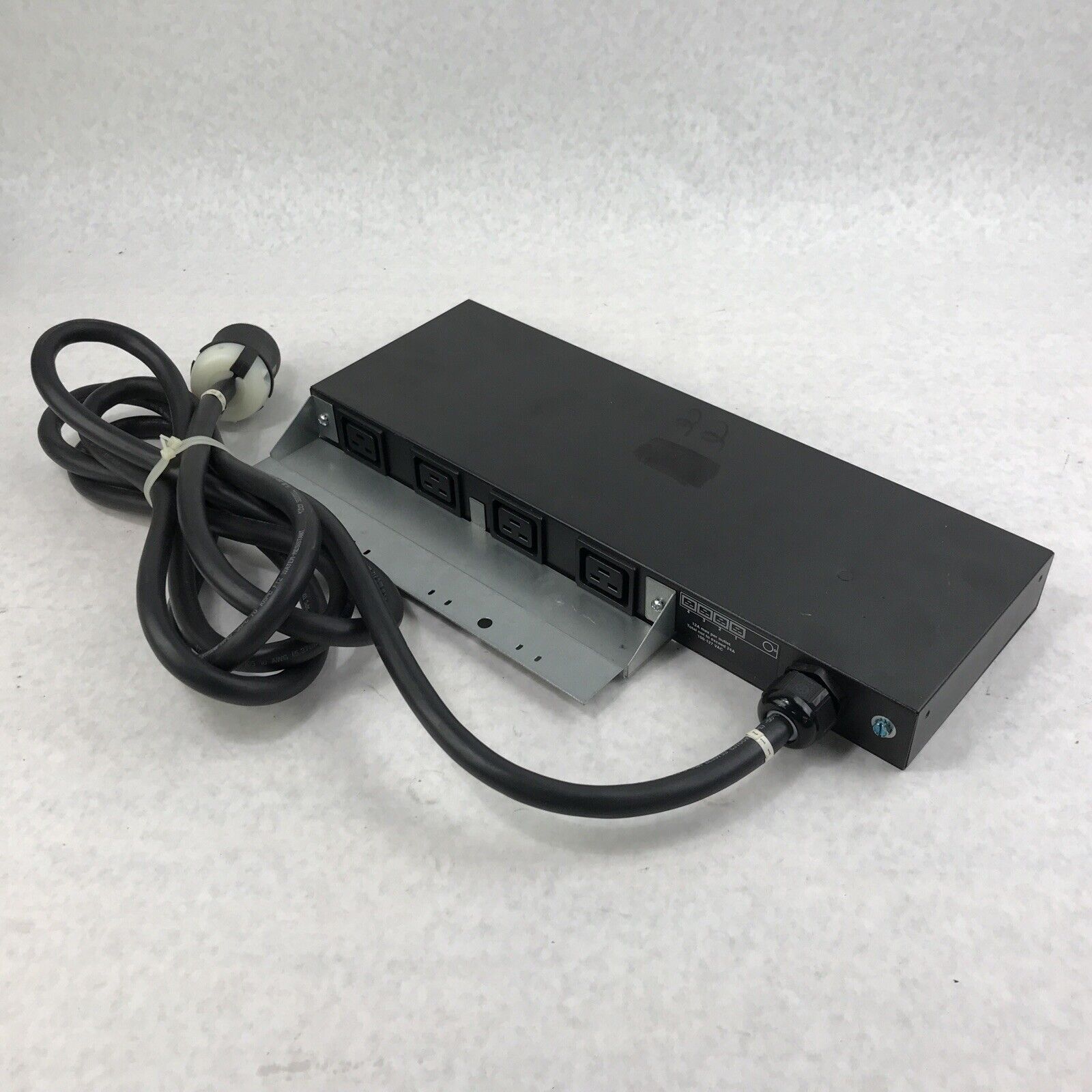 Hewlett-Packard HP Series EO4501 Modular PDU Control Unit 228481-001 100-127 VAC