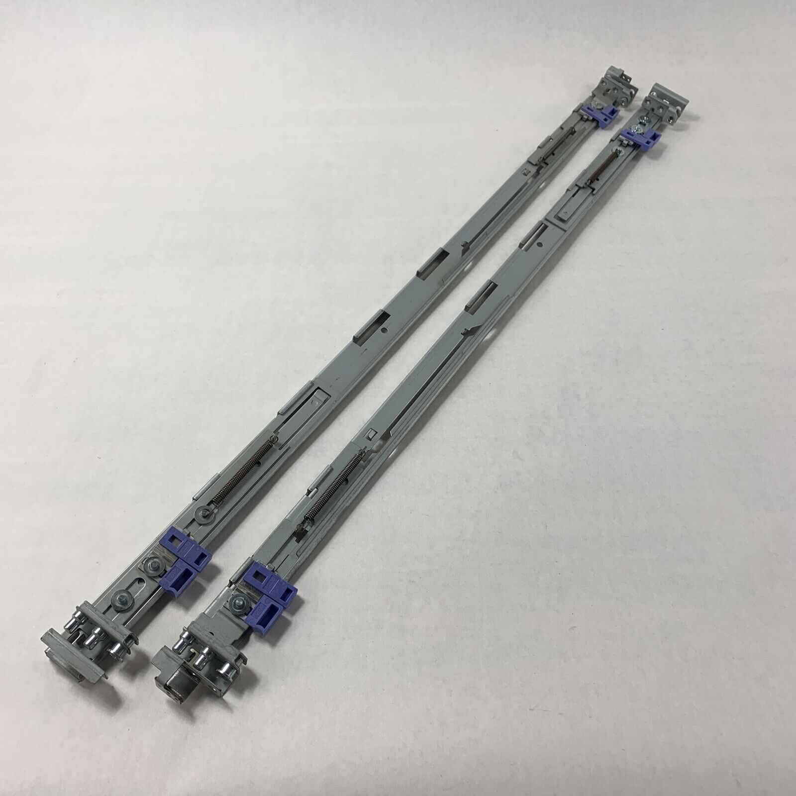 IBM 33P2295 / 33P2296 Left + Right Server Rack Mount Rails For IBM X335