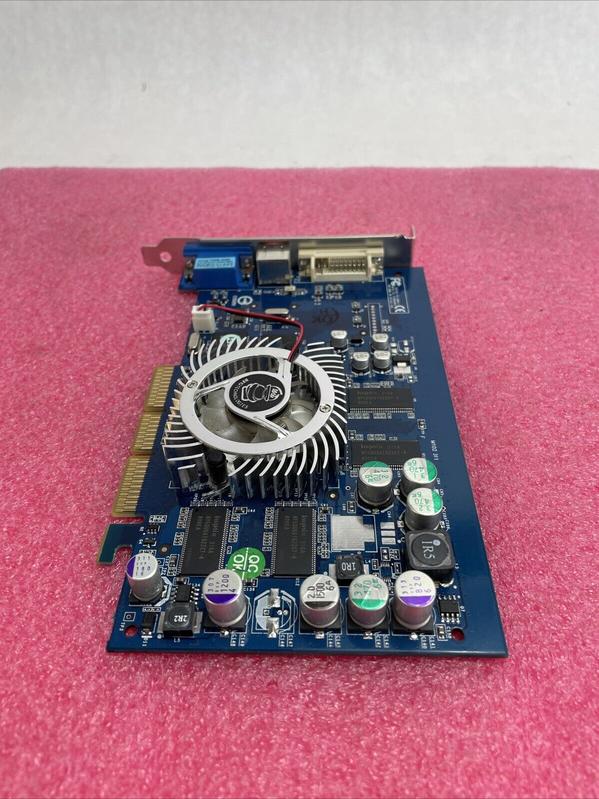 BFG Tech ASLM56256 GeForce FX5600 D256M AGP Graphics Card