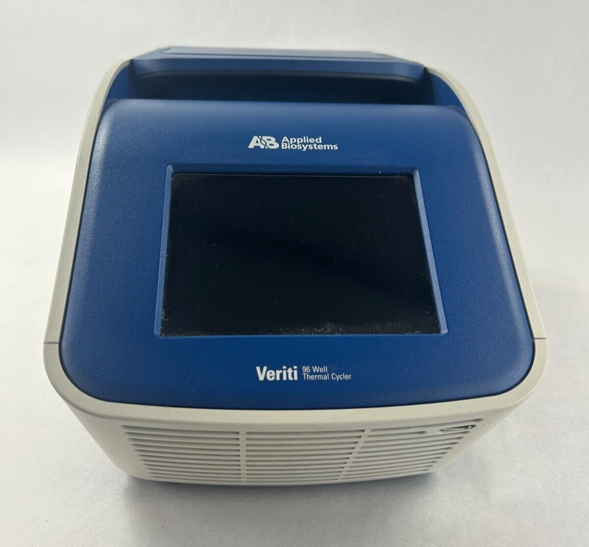 Applied Biosystems Veriti 9902 96-Well 4375786 Thermal Cycler