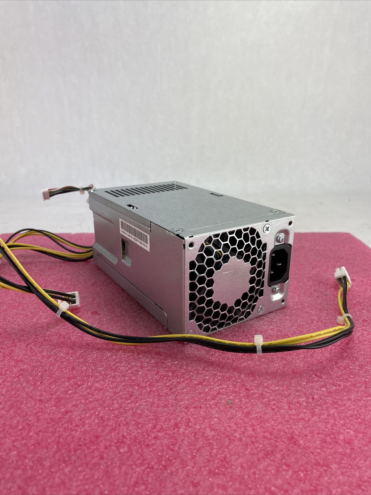 HP D16-180P1A 180W Power Supply HP P/N: 901762-002