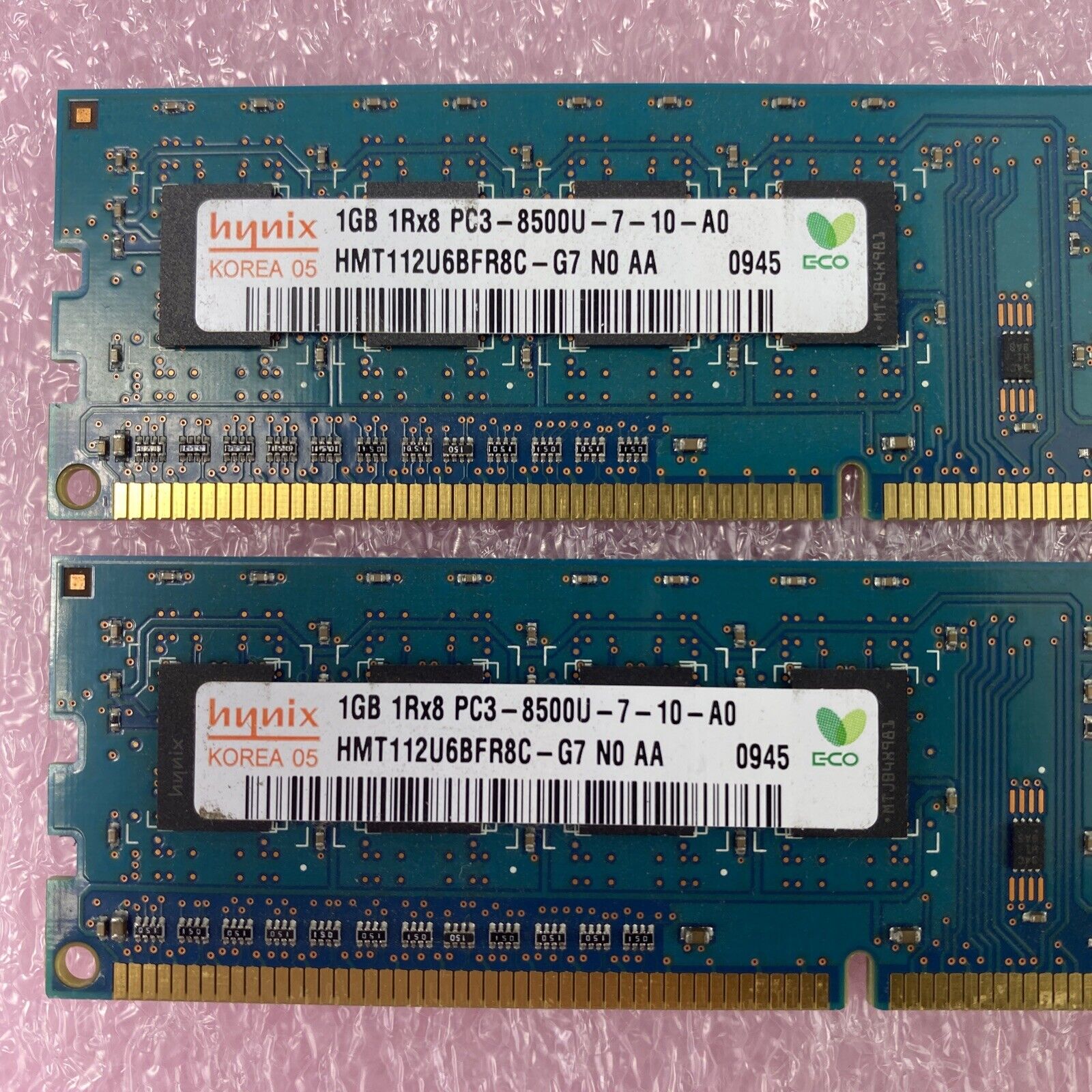 Lot( 2 ) 1GB Hynix HMT112U6BFR8C-G7 1Rx8 PC3-8500U DDR3 non-ECC Desktop RAM