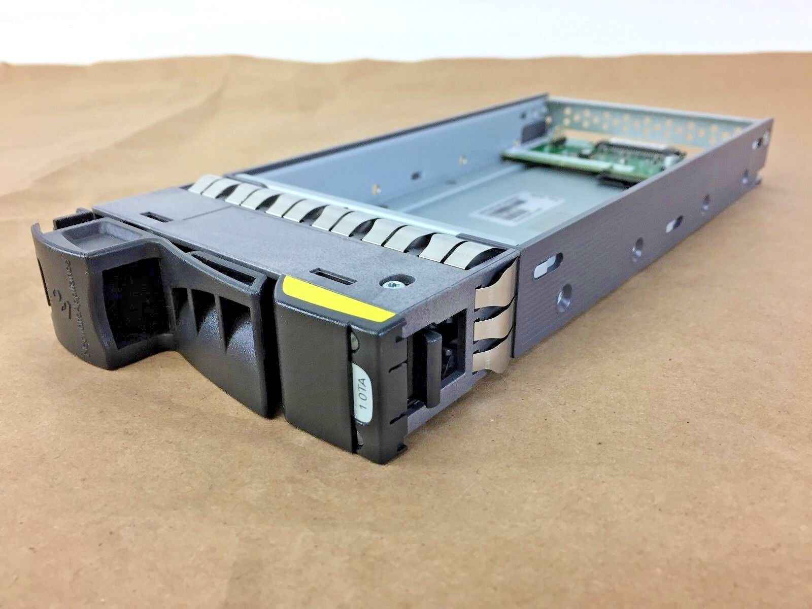 NetApp IBM Hitachi X269A-R5 108-001180+A5 1.0TA Hard Drive Caddy