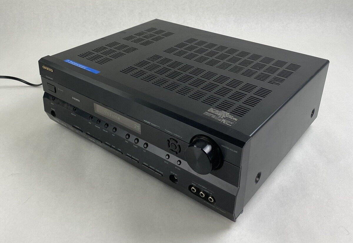 Onkyo Receiver HT-R667 For Parts or Repair