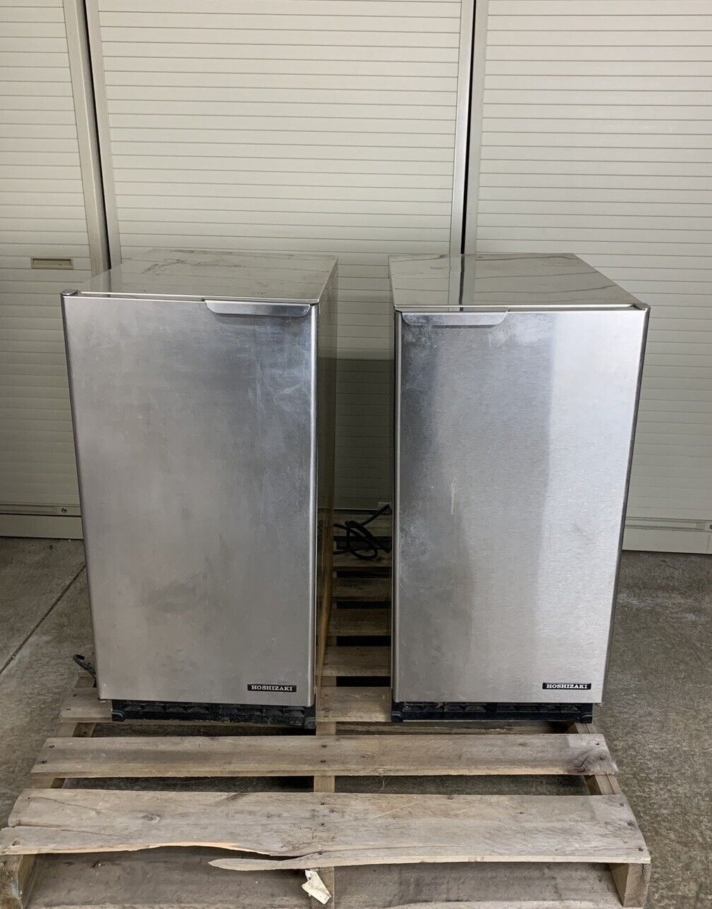 Hoshizaki Ice Maker AM-50BAE-AD Commercial Ice Maker Untested For Parts & Repair