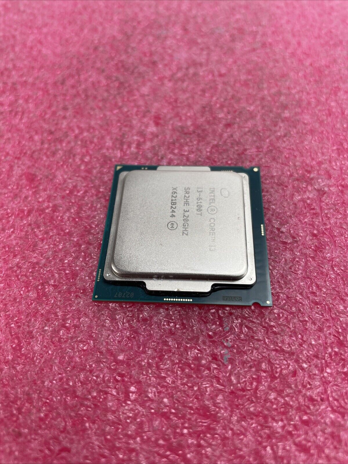 Intel Core i3-6100T SR2HE Processor