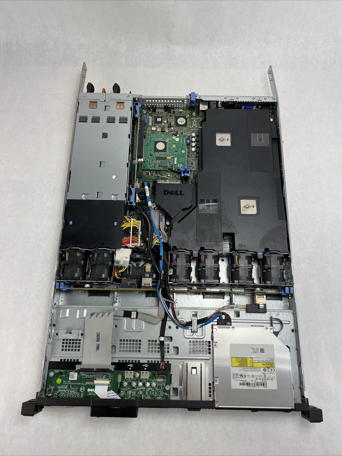 Dell Poweredge R410 Server 2x Intel Xeon E5606 2.13GHz 8GB RAM No HDD No OS