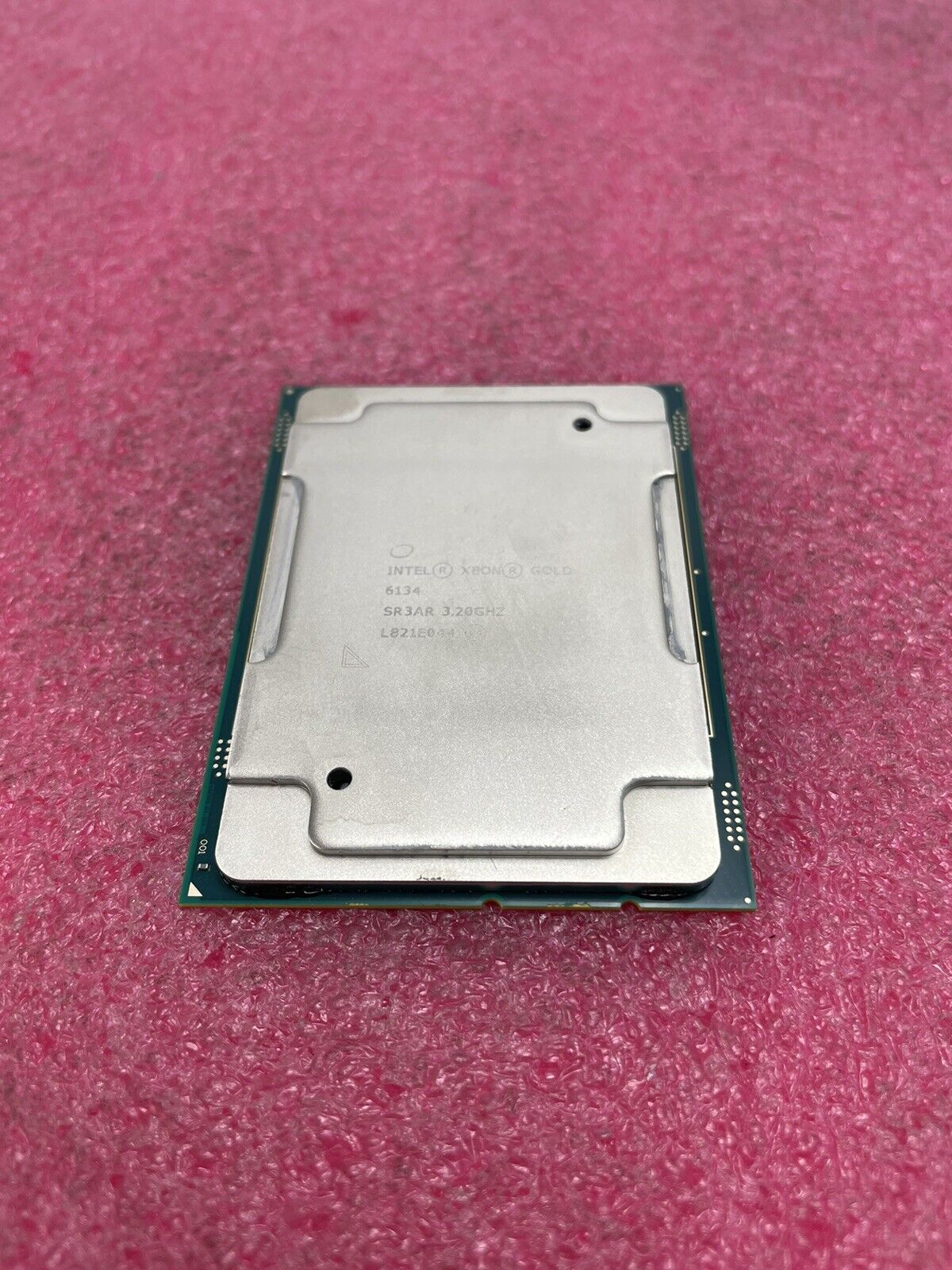 Intel Xeon Gold 6134 SR3AR 3.2GHZ 8 Core CPU Processor