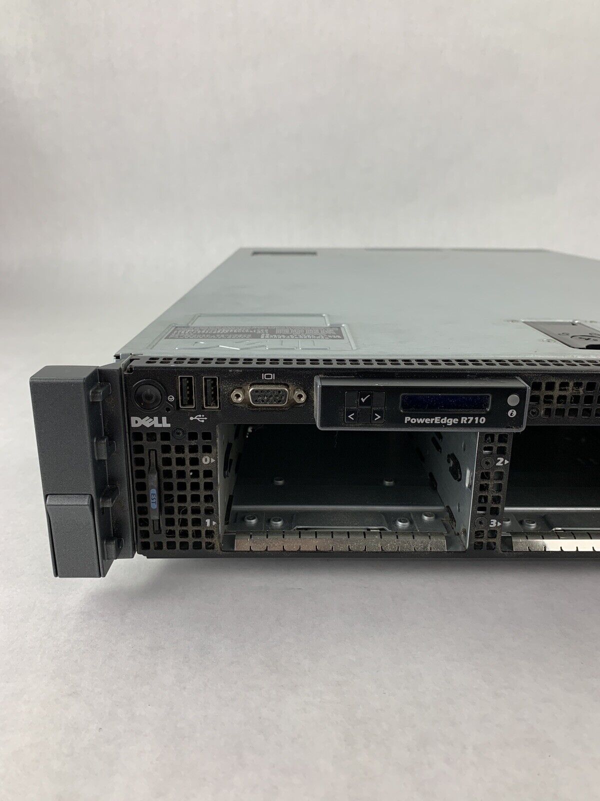 Dell R710 PowerEdge Rack Server Xeon E5570 2.93 GHz 12 GB RAM No OS No HDD