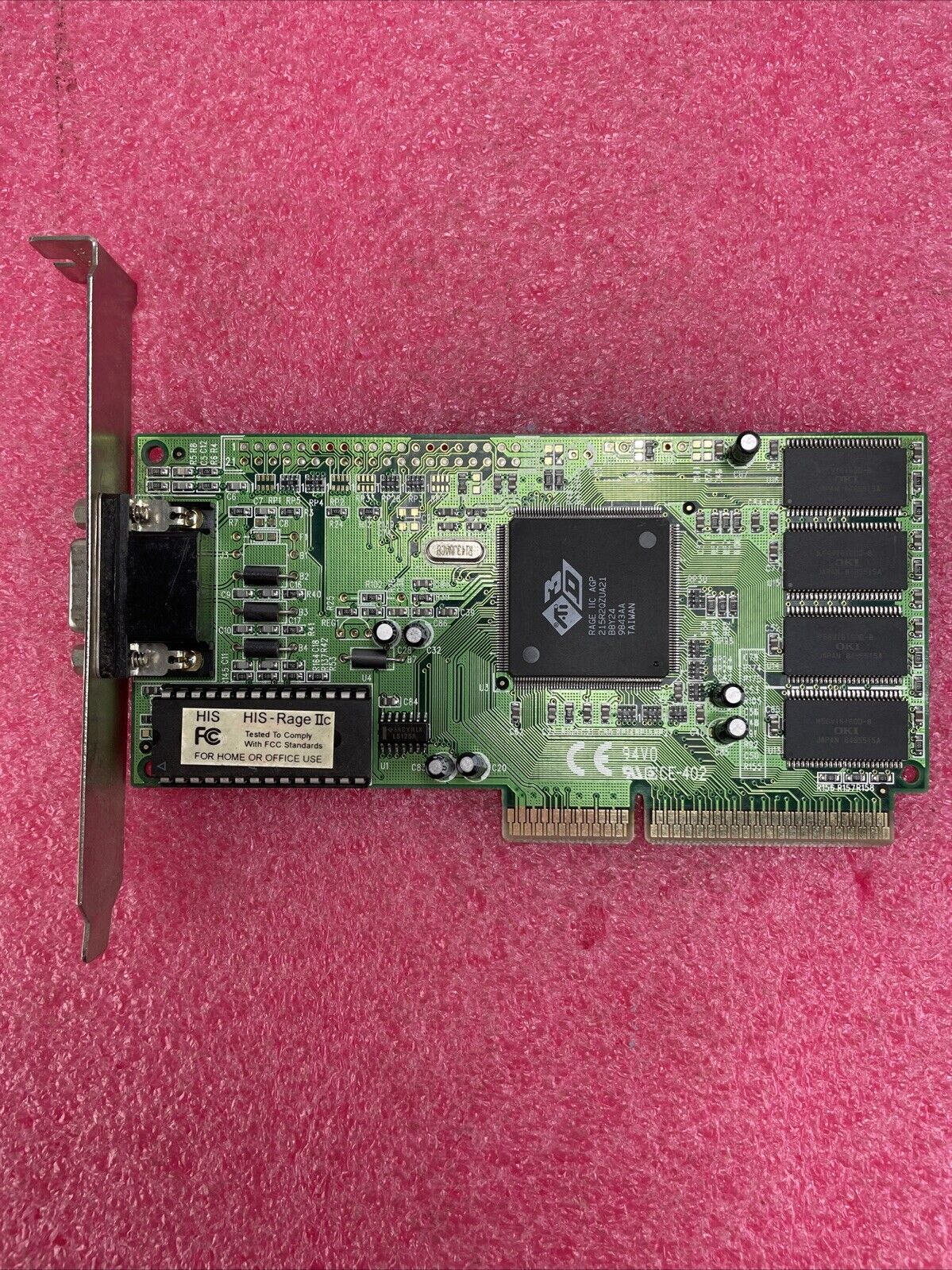 HIS HIS-RAGE IIc AGP 215R2QZUA21 AGP Graphics Card