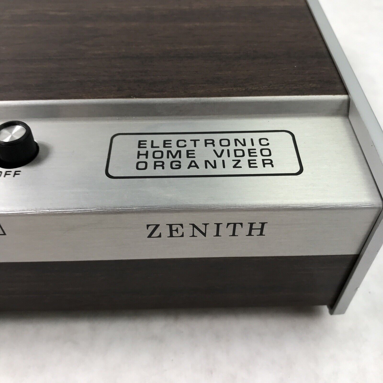 Zenith S10W2 Electronic Home Video Organizer