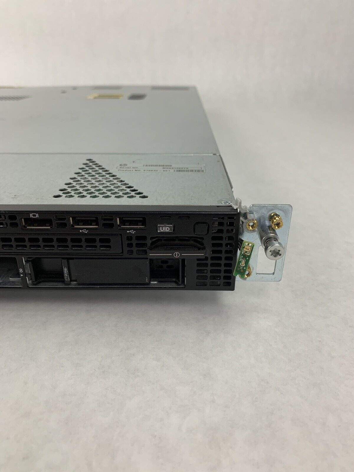 HP Proliant DL360p G8 Gen8 2x Quad Core E5-2609 2.4 GHz 16 GB RAM No HDD No OS