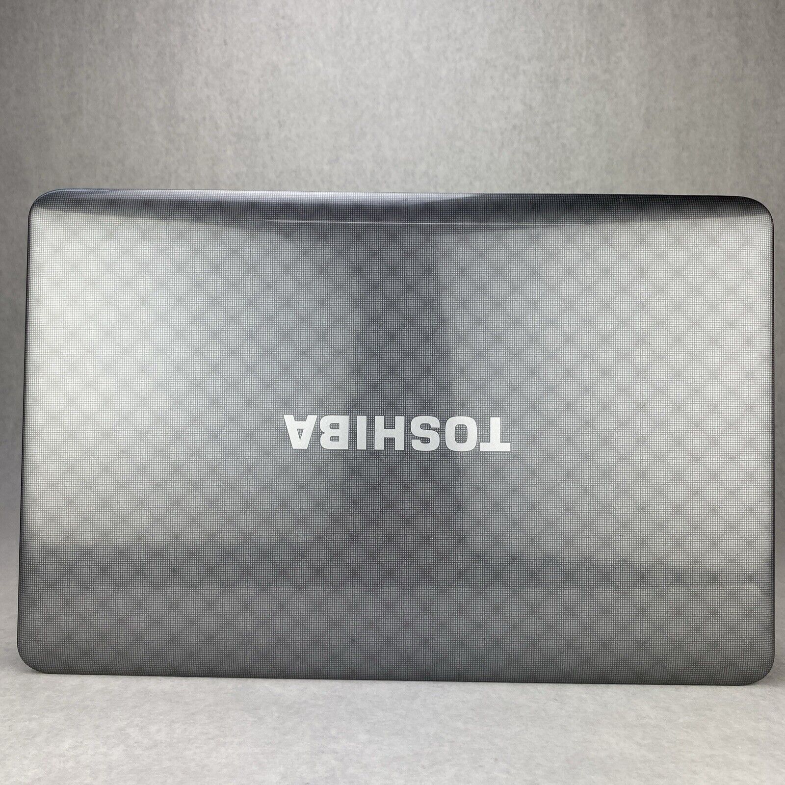 TOSHIBA Satellite C755-S5311 15.6" Intel i3-2330M 2.20GHz 4GB RAM No AC HDD OS