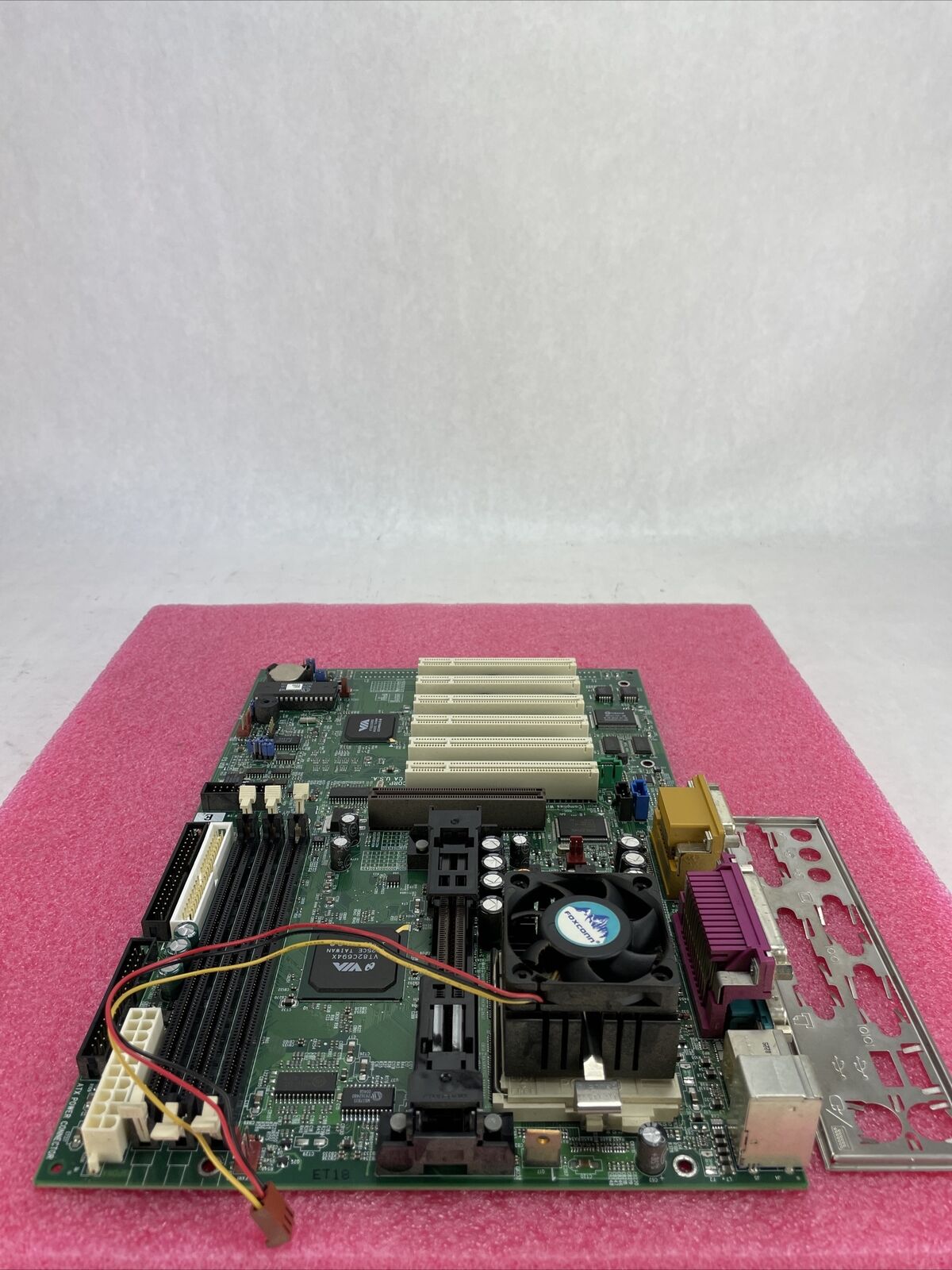 Tyan S1854 AGPx4-PCI-ISA Motherboard Intel Pentium III 866MHz No RAM w/Shield