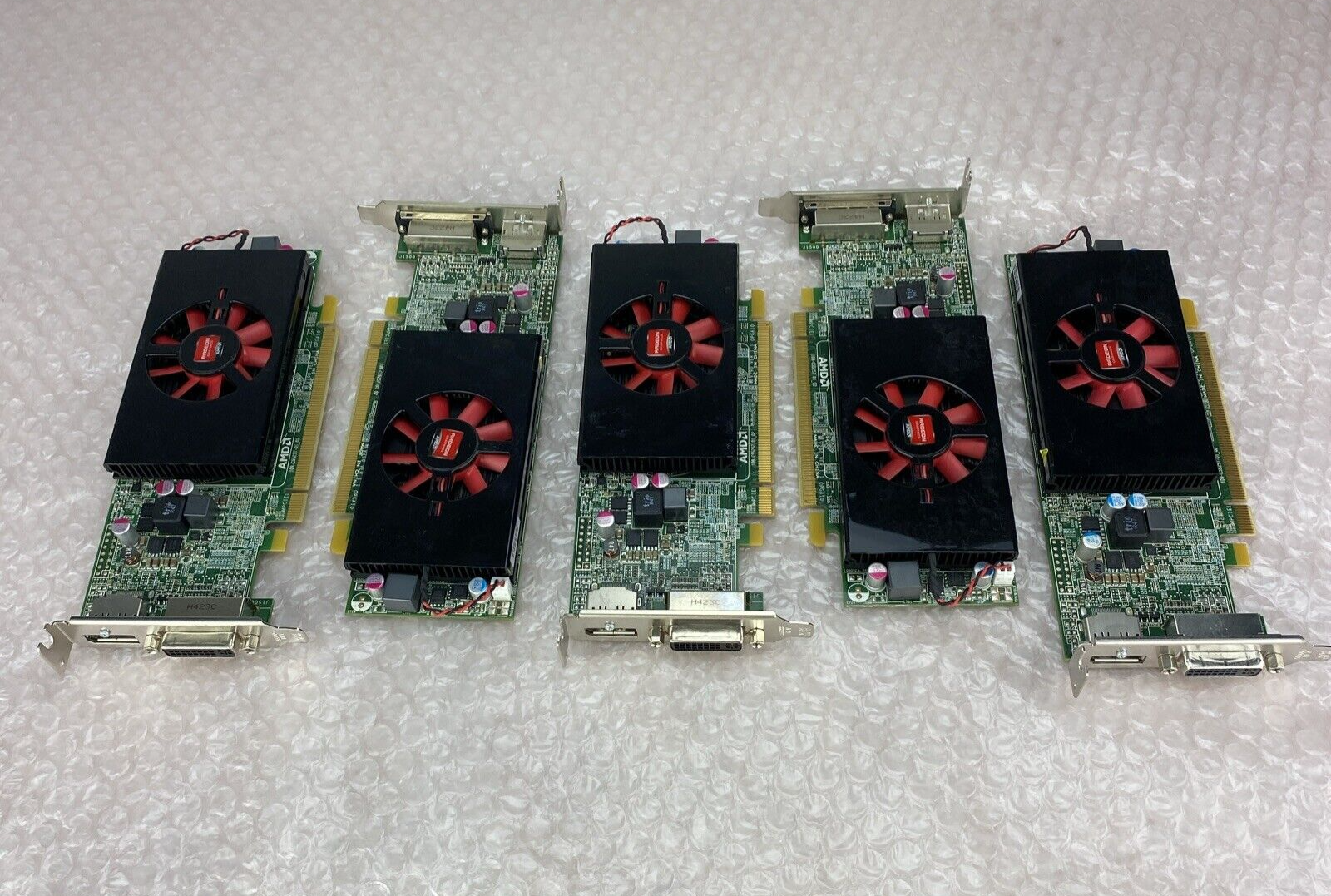 AMD HD 8570 PCIE Low Profile Graphics Adapter 4190-C24-A Lot Of 5