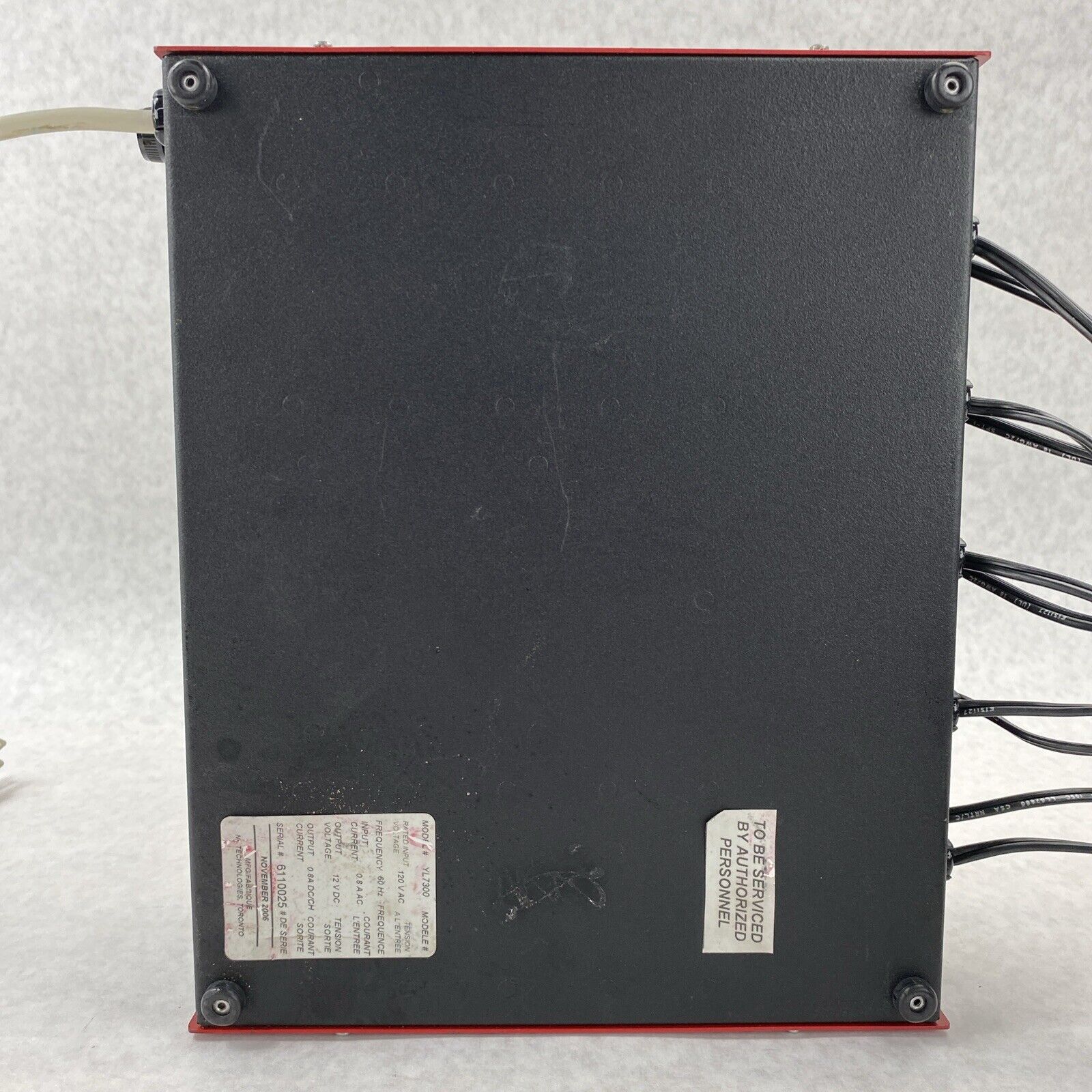 3M YL7300 10 Unit Battery Charging Station 520-01-61