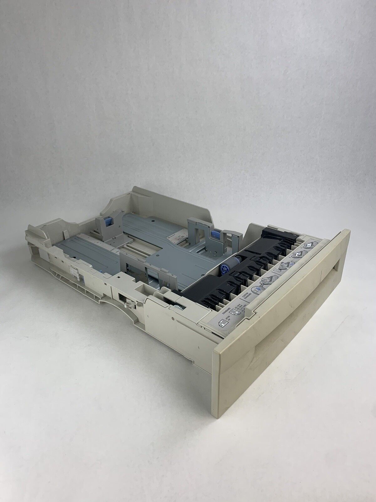 HP RB2-9021 HP LaserJet 5500 Paper Tray