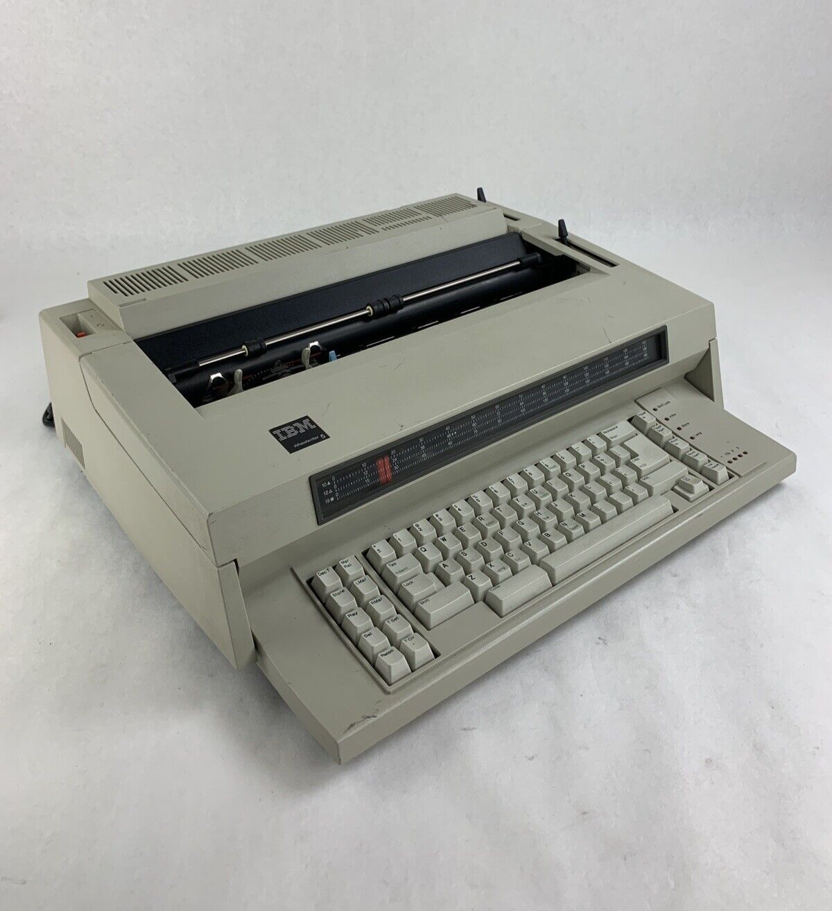 IBM WheelWriter 6 Electronic Typewriter Word Processor Tested No Ribbon