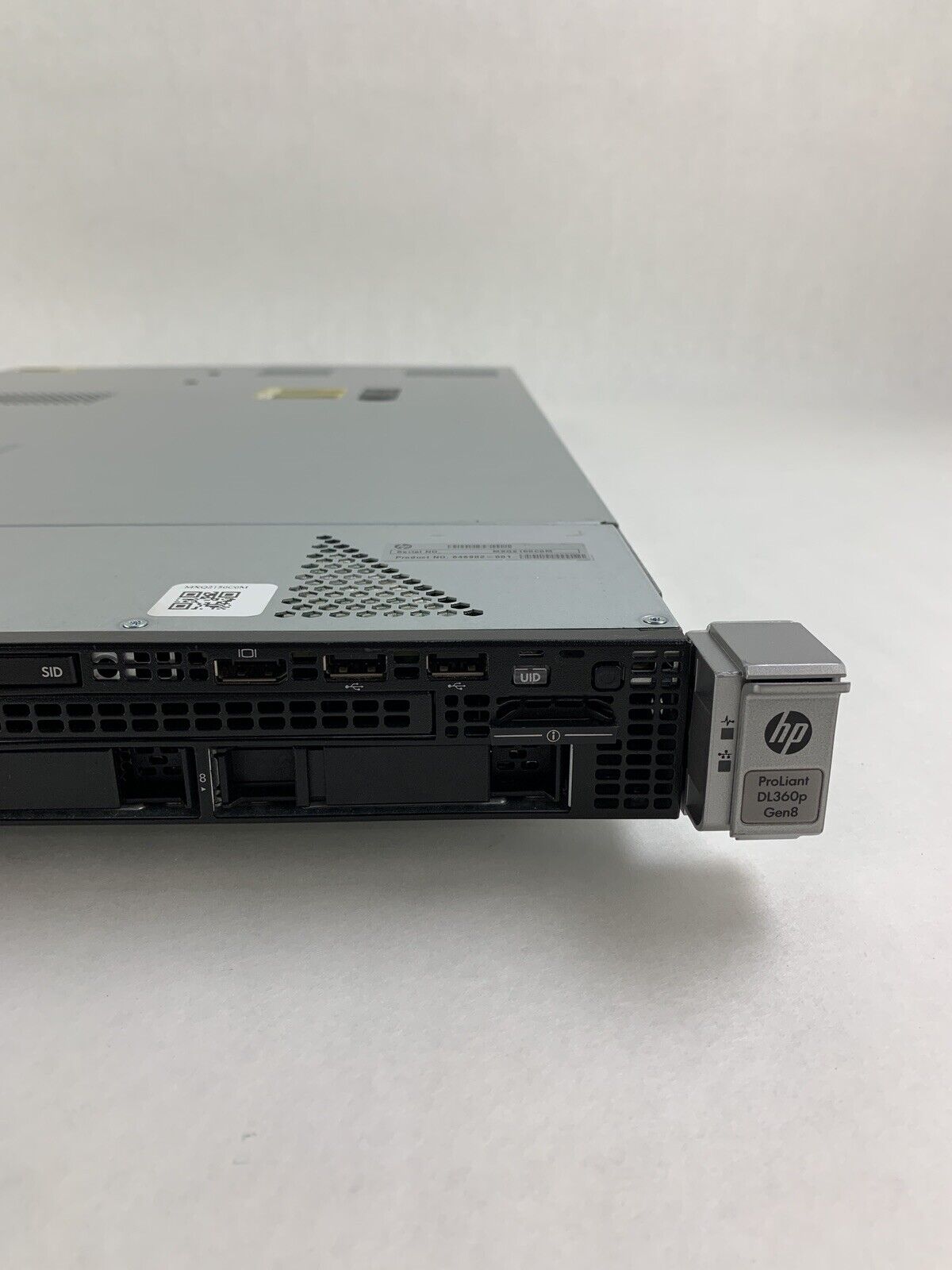 HP ProLiant DL360p Gen 8 Xeon E5-2609 v2 2.5 GHz 32 GB RAM No OS No HDD