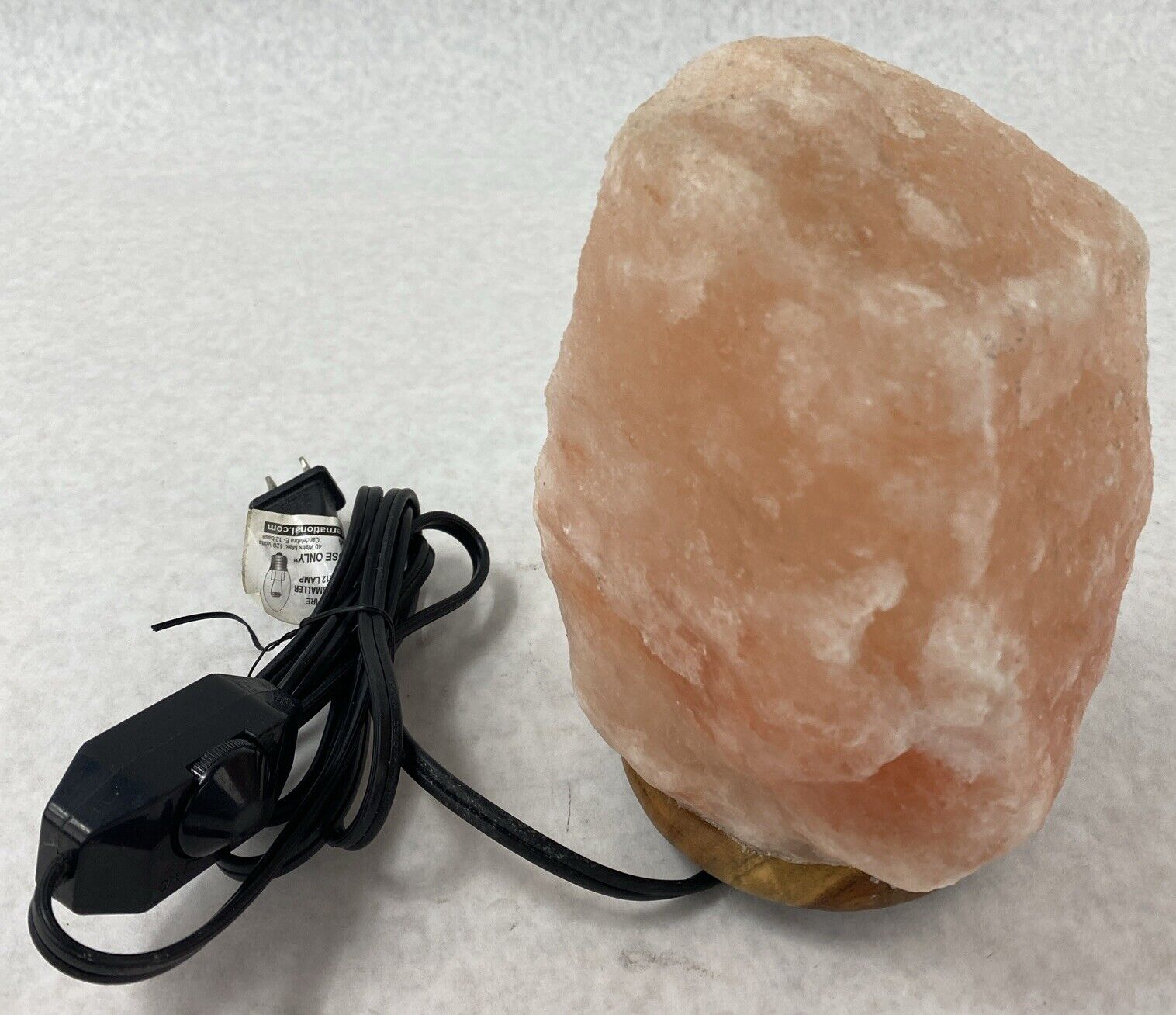 Salt Lamp Himalayan Pink Dimmer Switch 40W 7.3 lbs 8" Height 5.5" Diameter