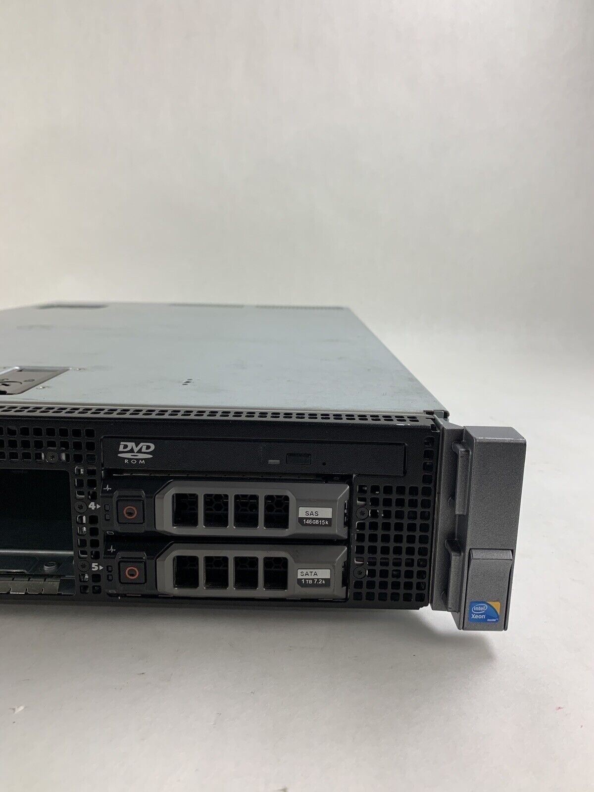 Dell PowerEdge R710 Server 2x E5530 2.53 GHz 32 GB Ram No HDD No OS H710 Raid