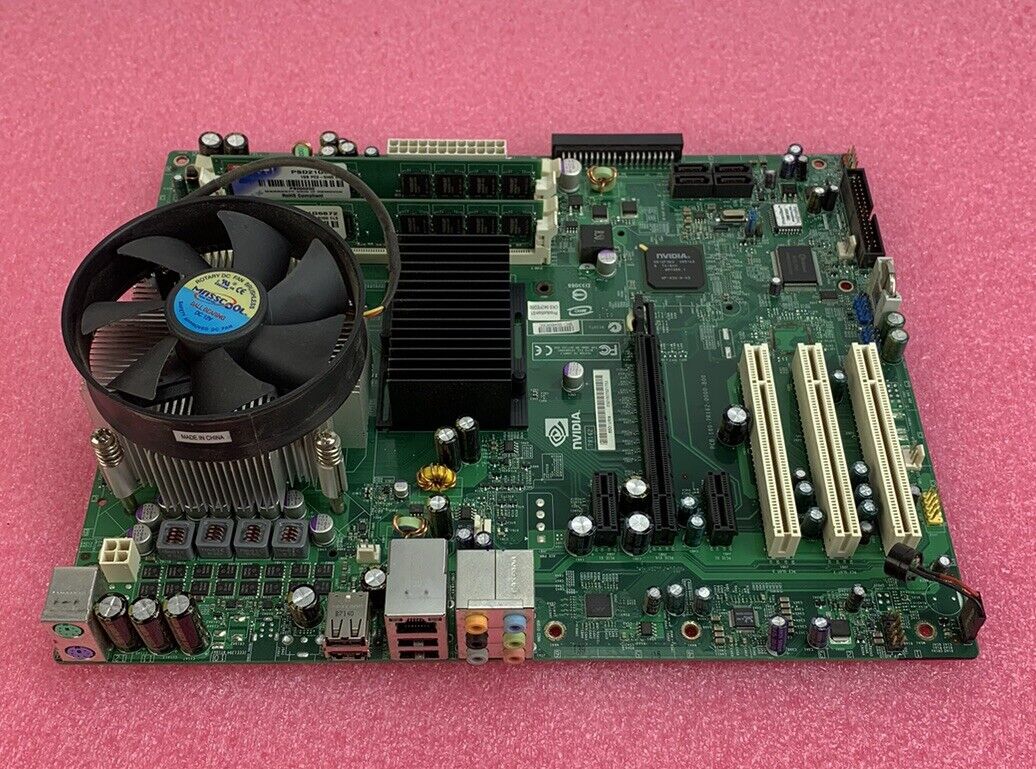 XFX nForce 650i Ultra Motherboard Intel Pentium D 3GHz 2GB RAM w/ Shield