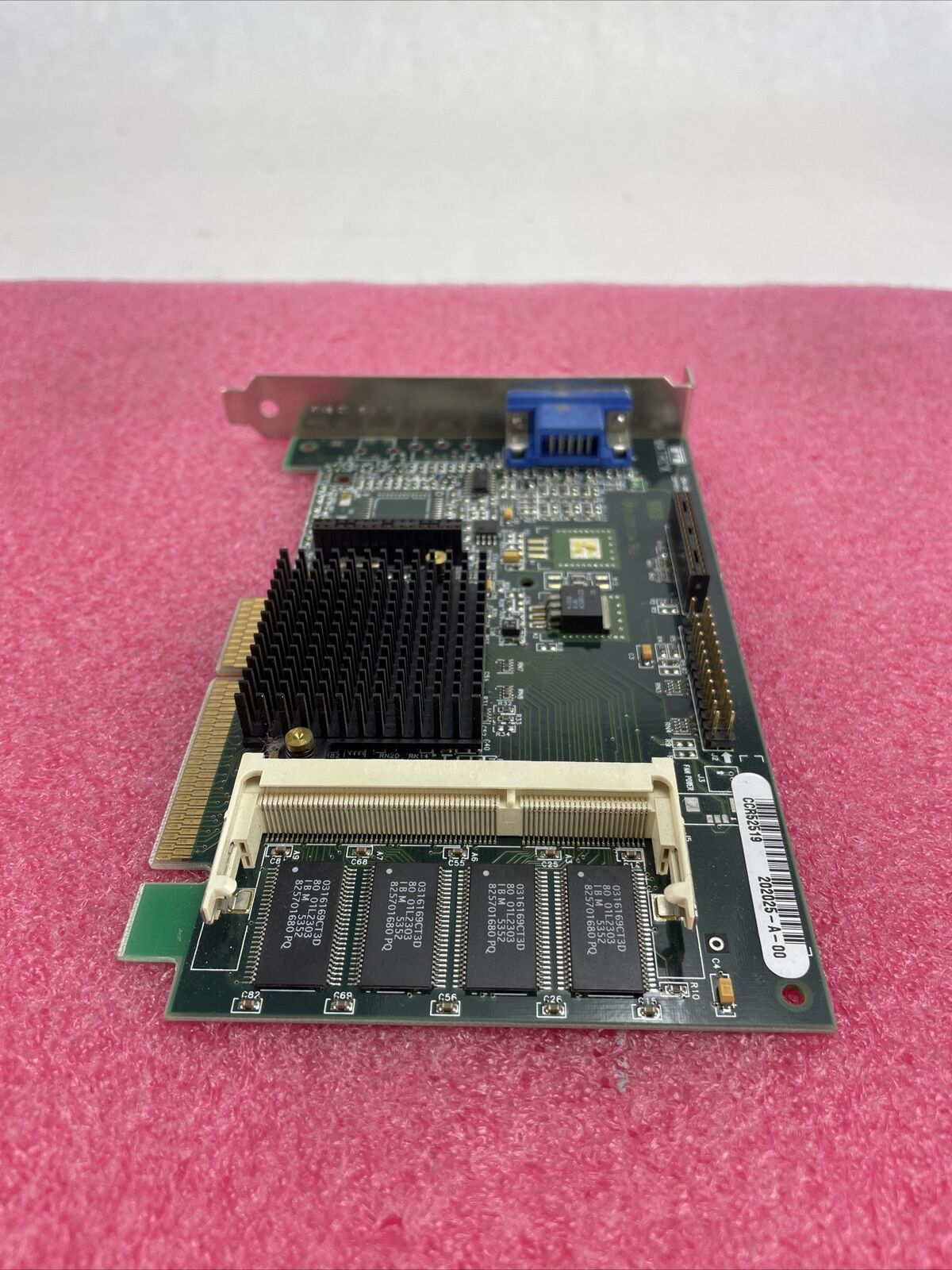 MGI G2+/MILA/8D/CPQ MATROX COMPAQ AGP VIDEO CARD 167033-001 356018-002