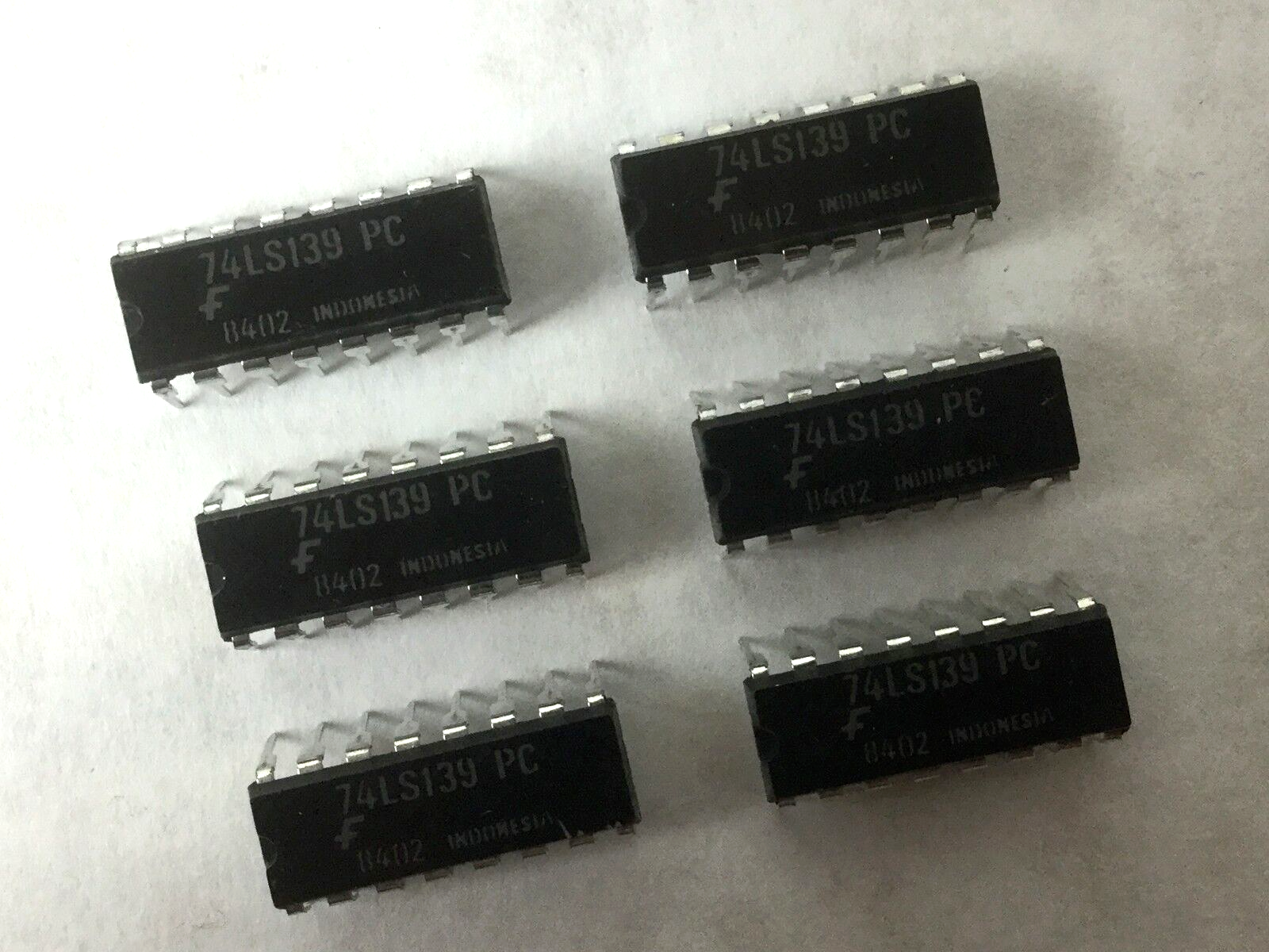 F 74LS139 PC, 16 Pin Dip (Lot of 6) NEW