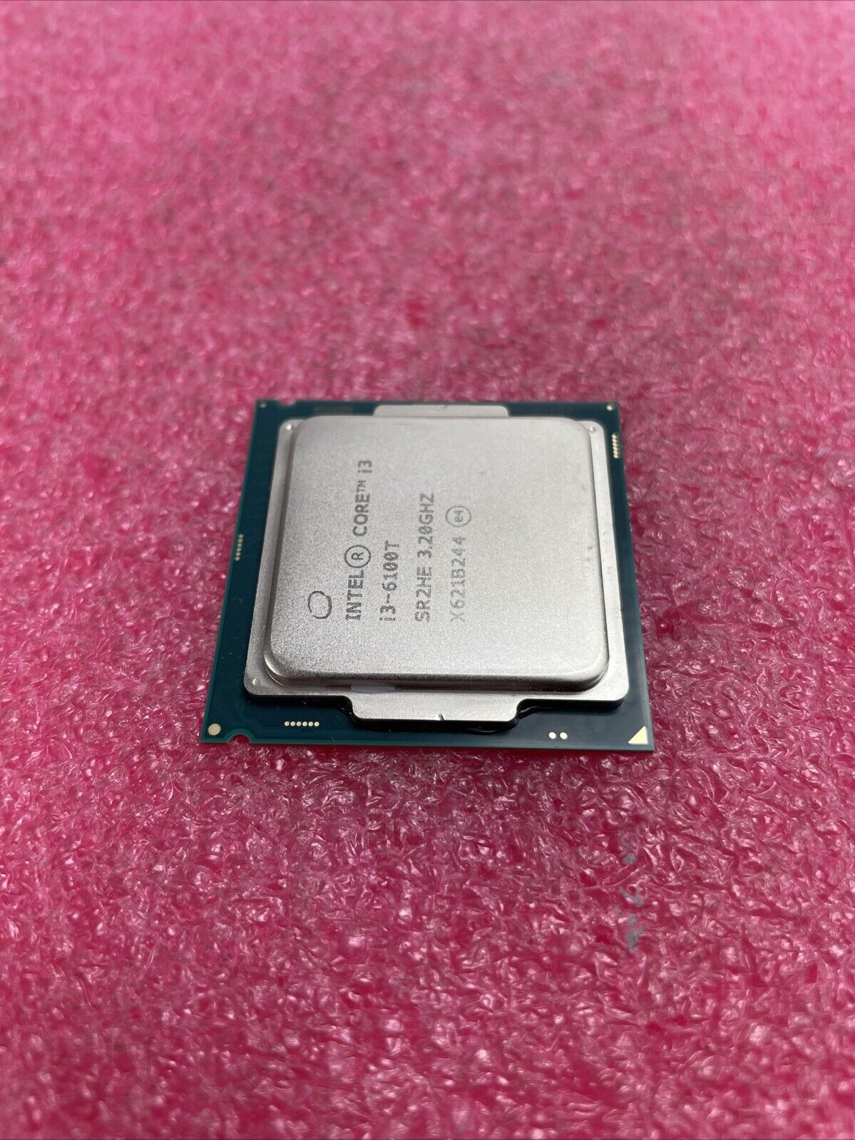 Intel Core i3-6100T SR2HE Processor