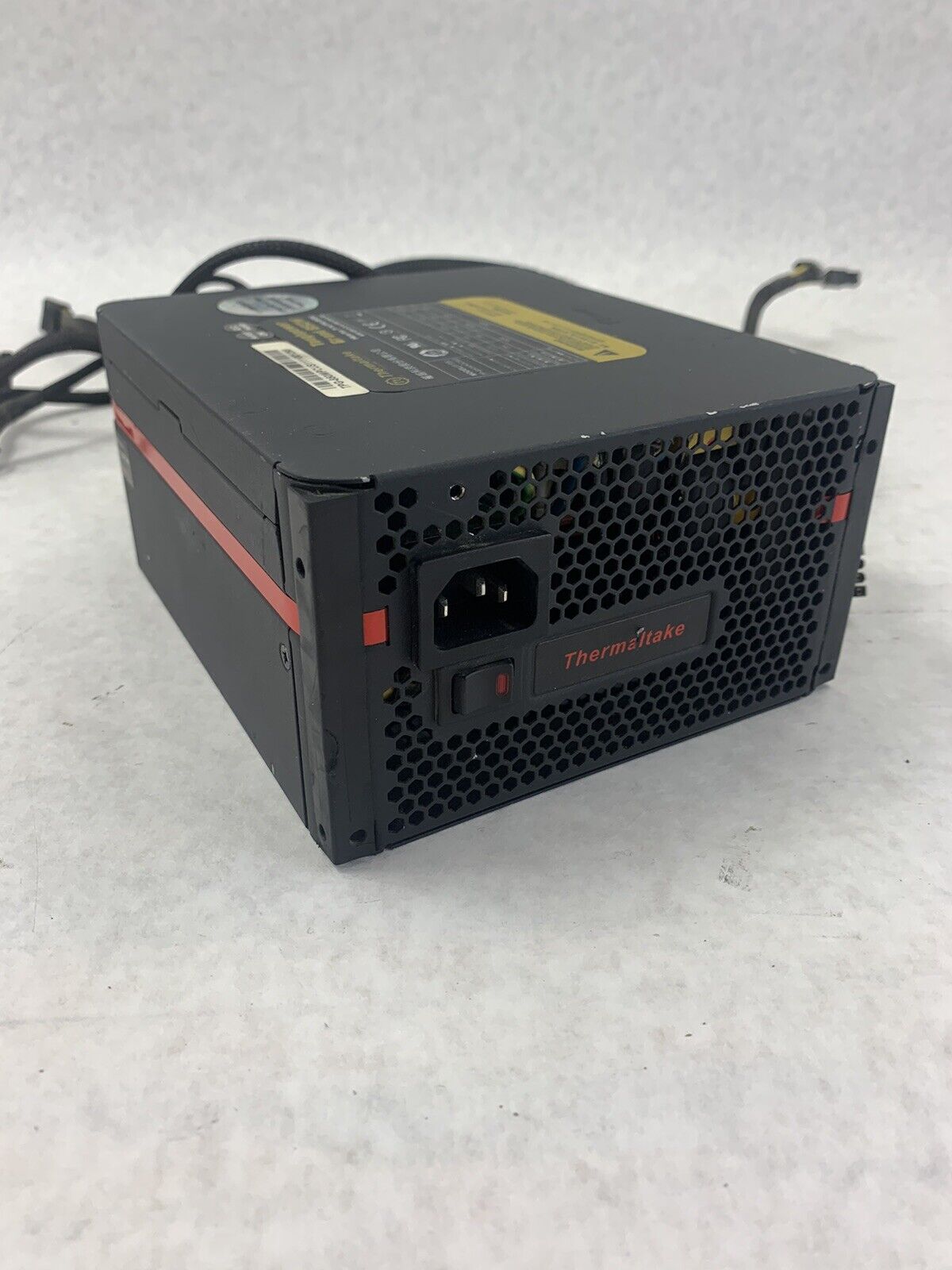 Thermaltake TP-850AH3CSG Toughpower Grand 850W Power SupplyTPG-850M Tested