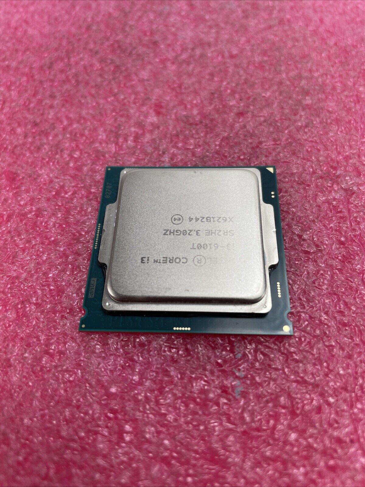 Intel Core i3-6100T SR2HE Processor