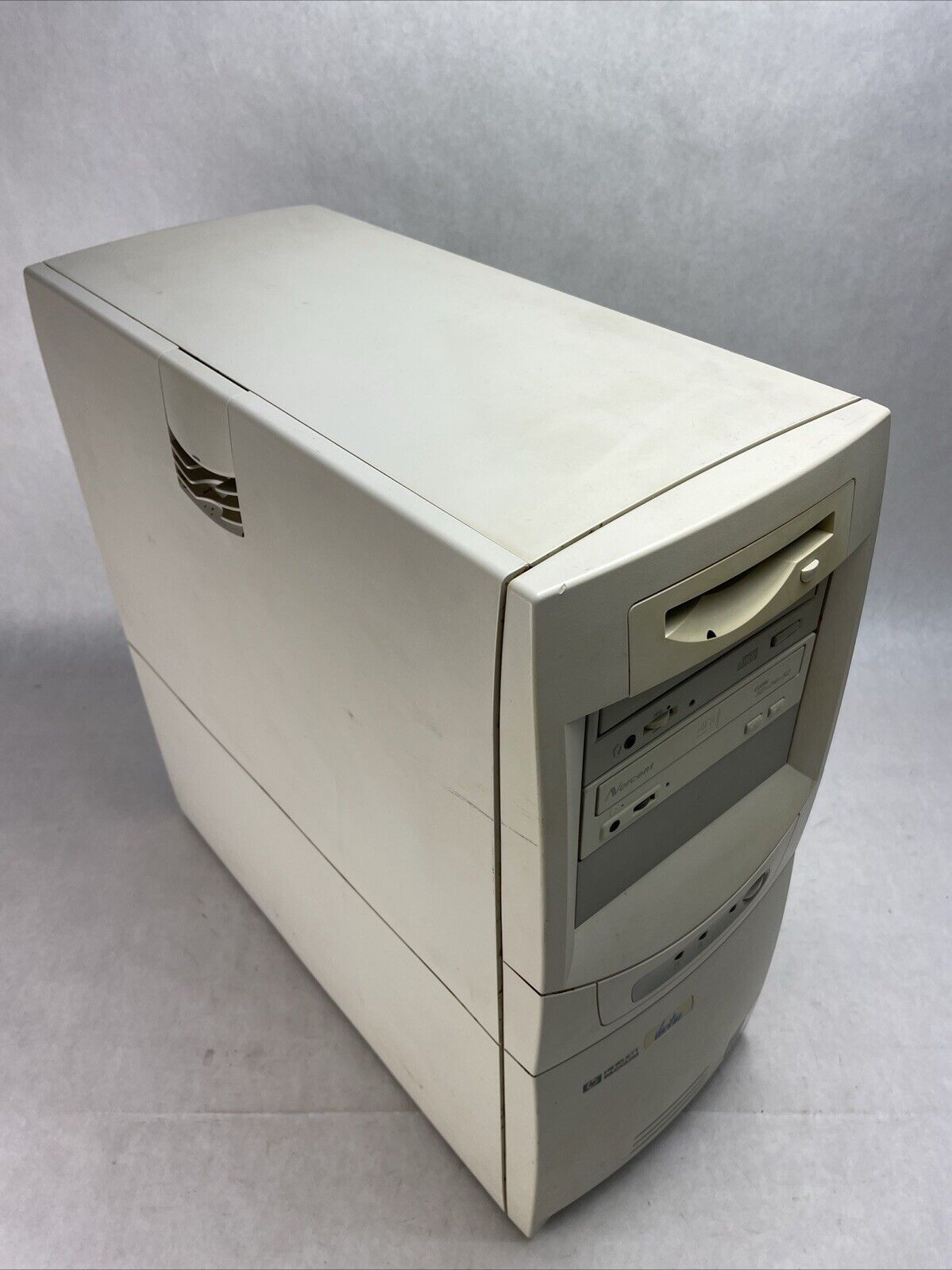 HP Vectra VL400 MT Intel Pentium III 733MHz 64MB RAM No HDD No OS