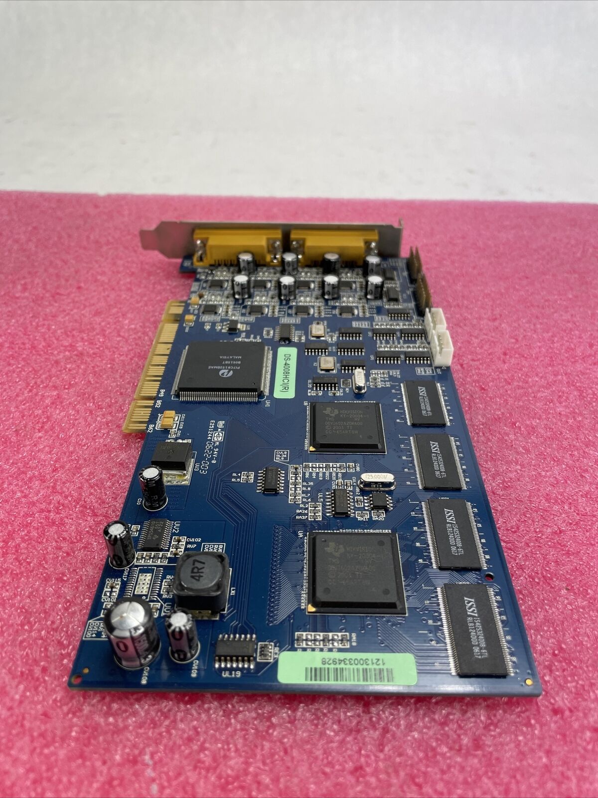 Hikvision DS-4008HCI PCI-E 8 Channel Compression Card